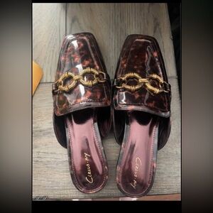 Circus by Sam Edelman Black and Bronze Taryn Sandals